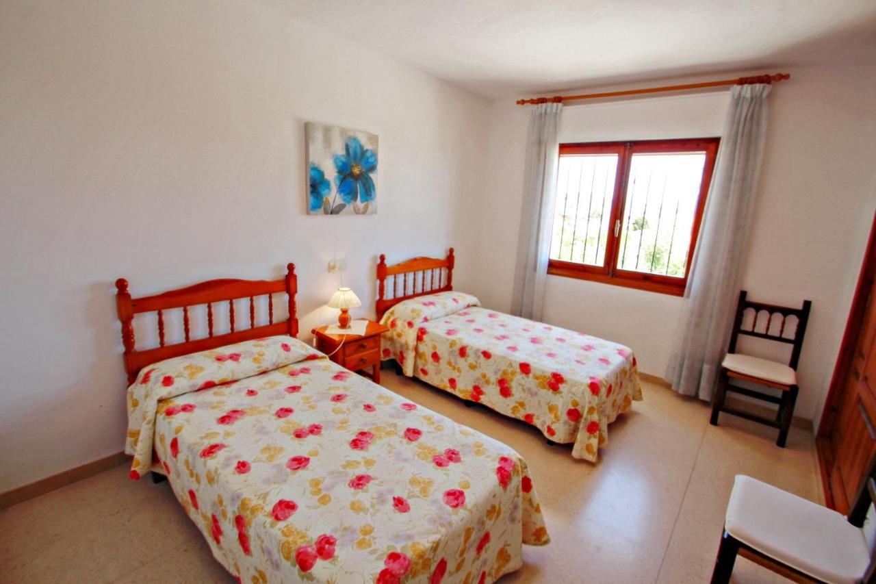Laura-29A - Pretty Holiday Property With Garden And Private Pool In Калпе Екстериор снимка