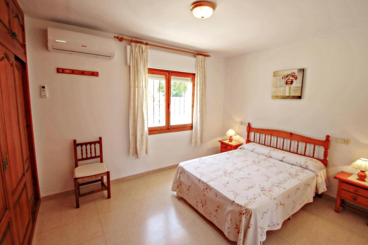 Laura-29A - Pretty Holiday Property With Garden And Private Pool In Калпе Екстериор снимка